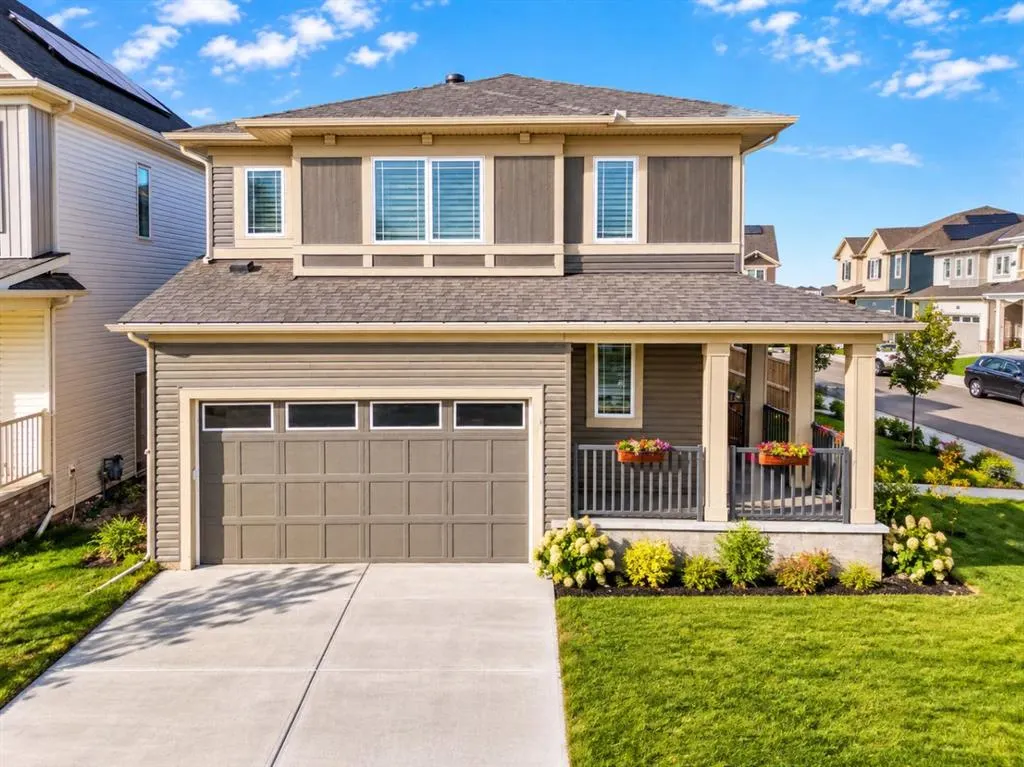 128 Cityside Crescent NE