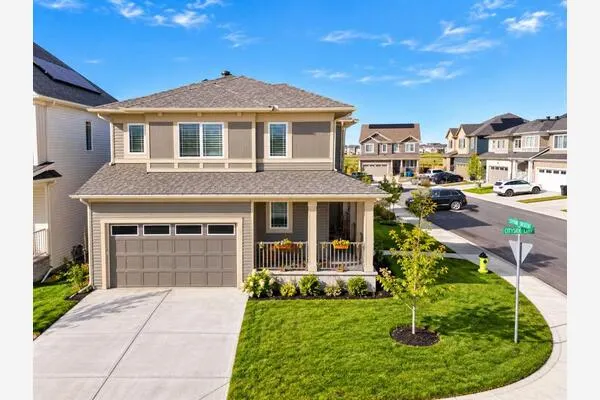 128 Cityside Crescent NE