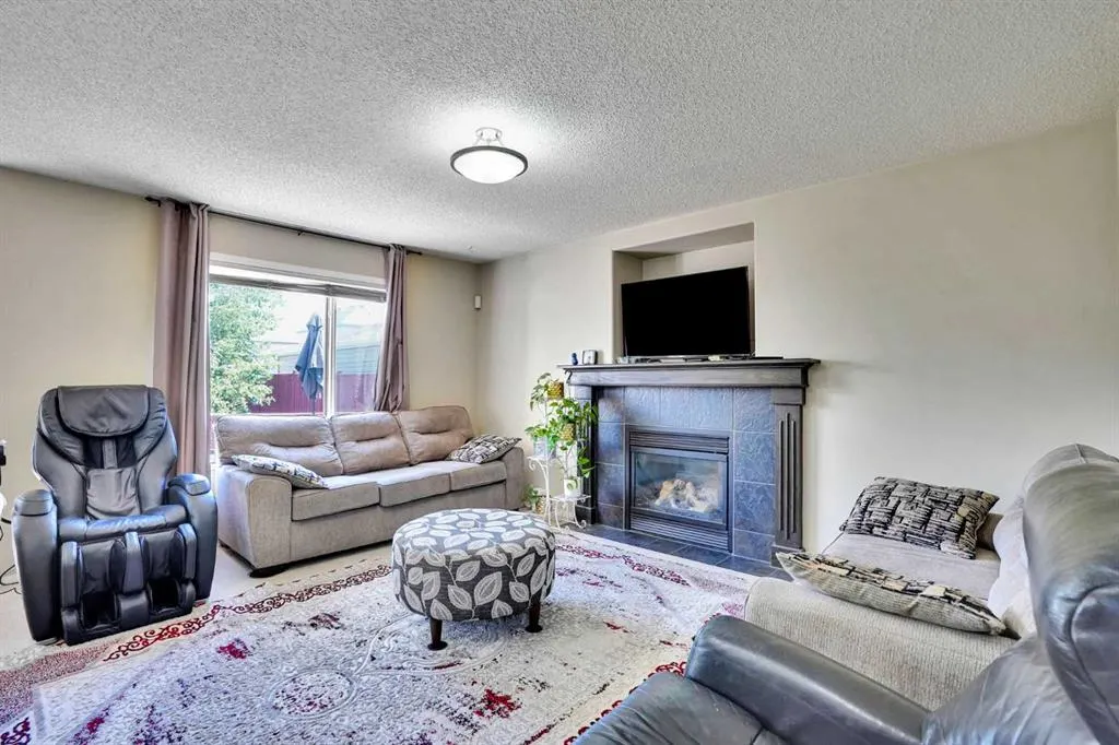 62 COVEWOOD Manor
