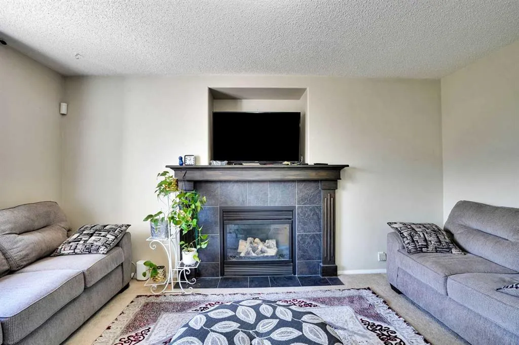 62 COVEWOOD Manor