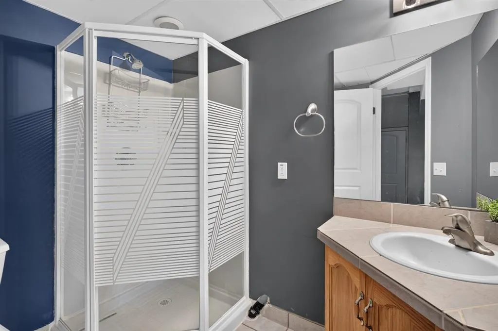 567 Edmonton Trail NE #9