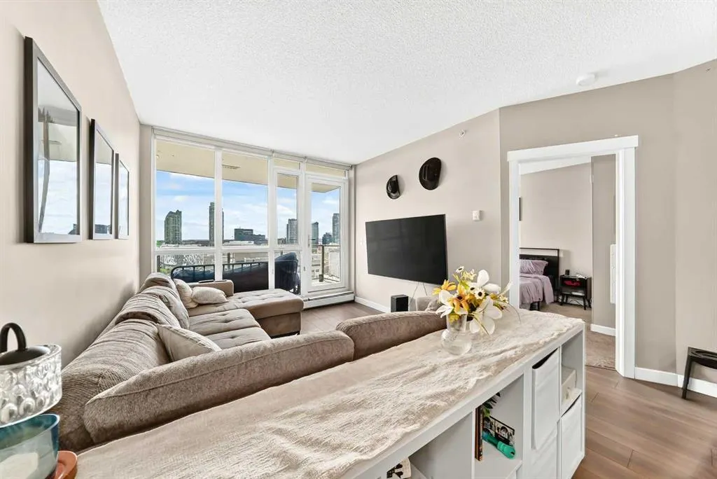 325 3 Street SE #1406
