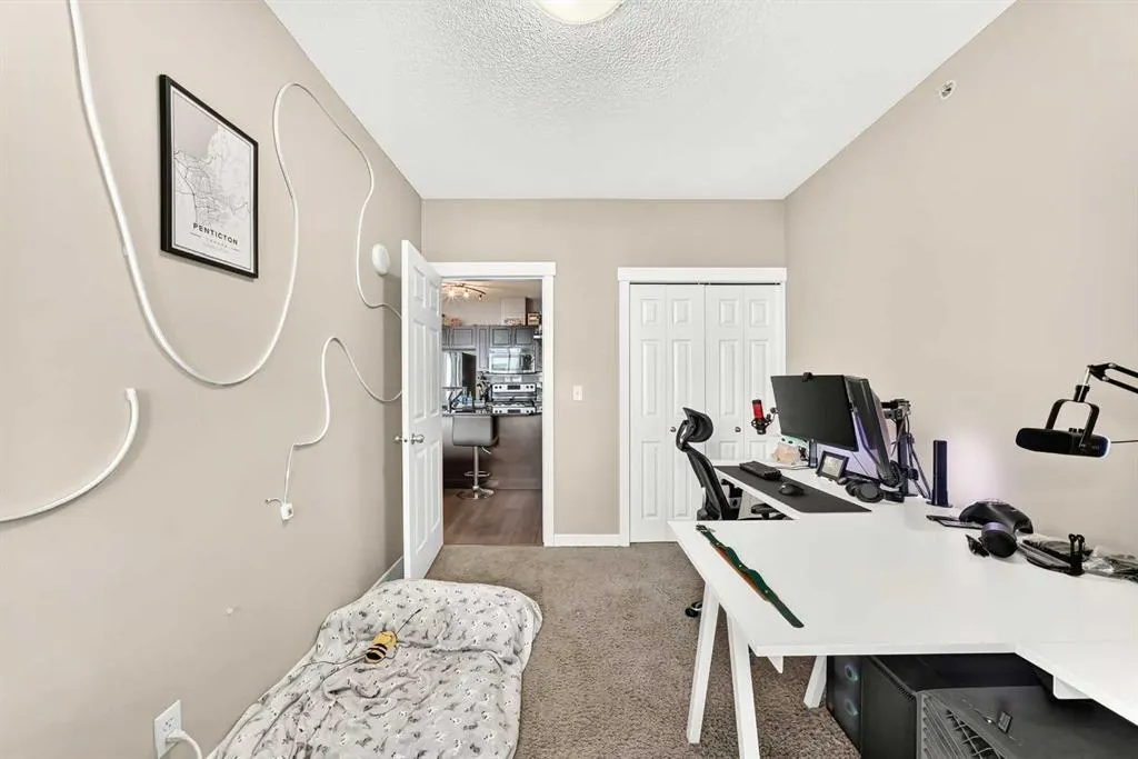 325 3 Street SE #1406