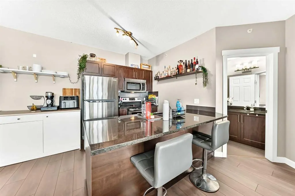 325 3 Street SE #1406