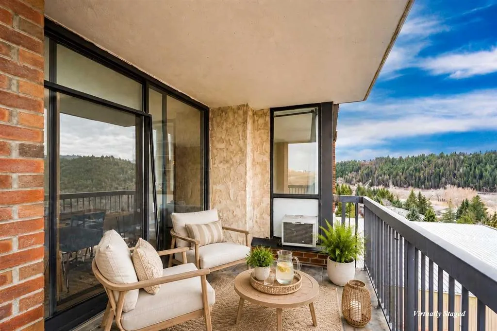 145 Point Drive NW #1002
