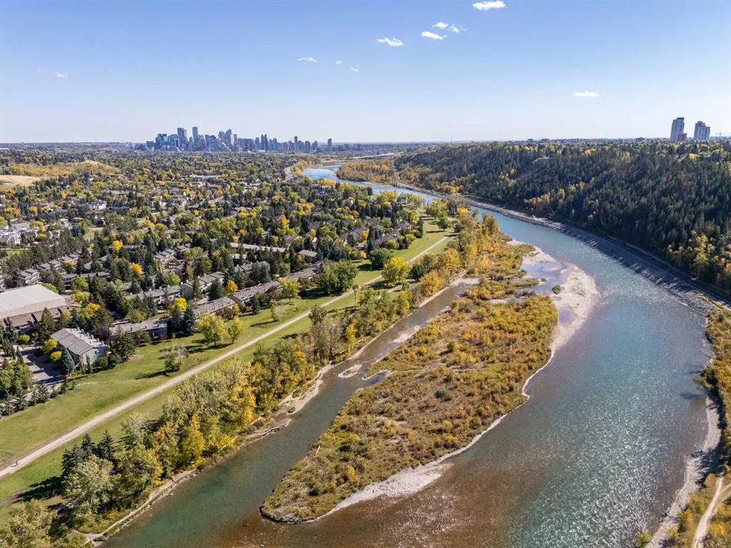 145 Point Drive NW #1002
