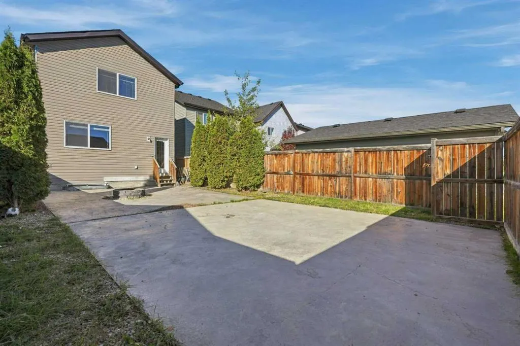 152 Skyview Point Green NE