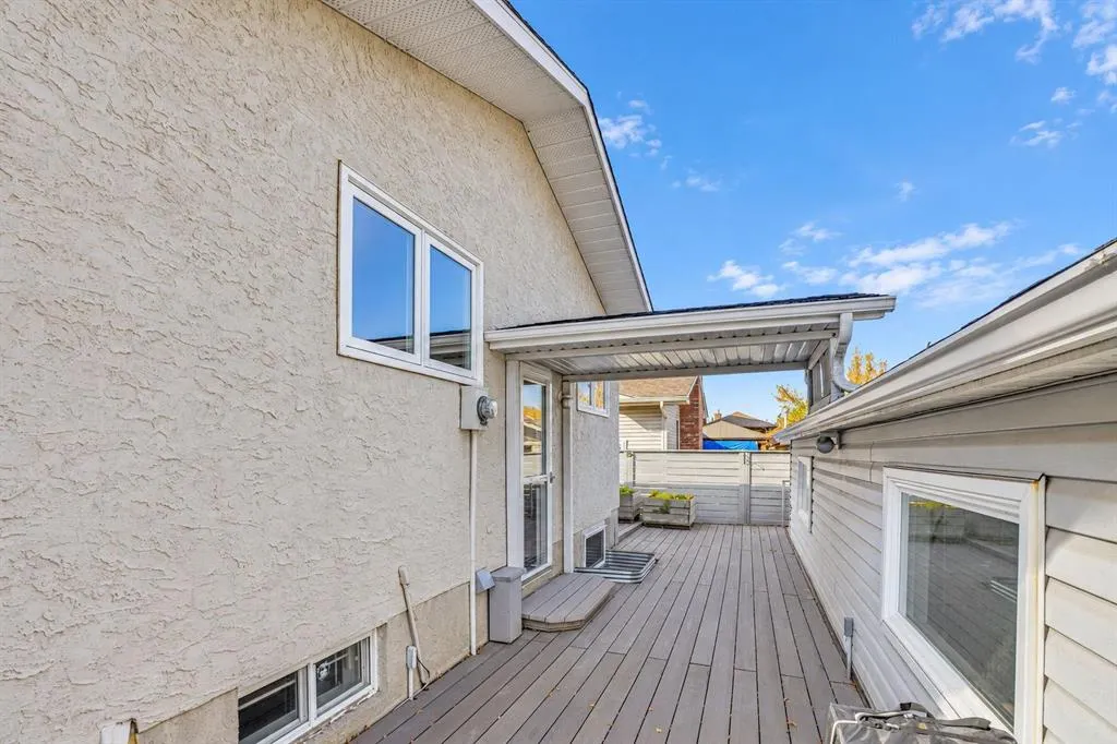 123 Templewood Road NE