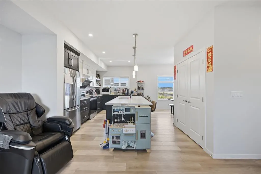 132 Harvest Grove Walk NW