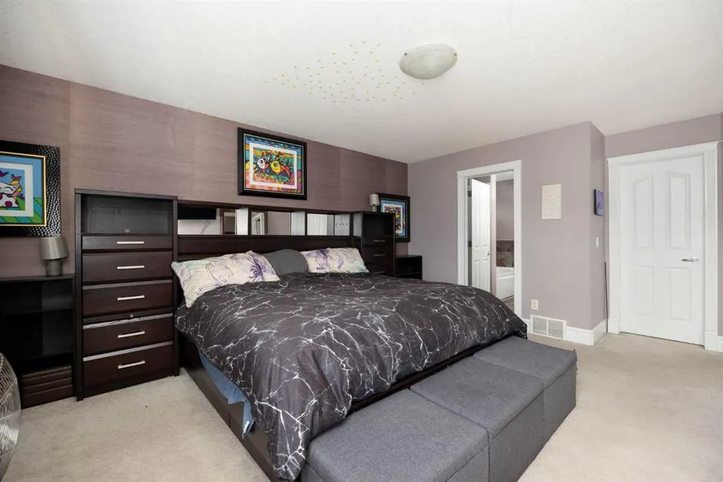 106 Pike Bay