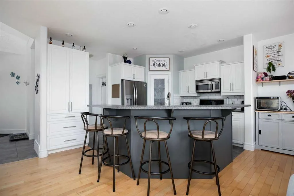 106 Pike Bay