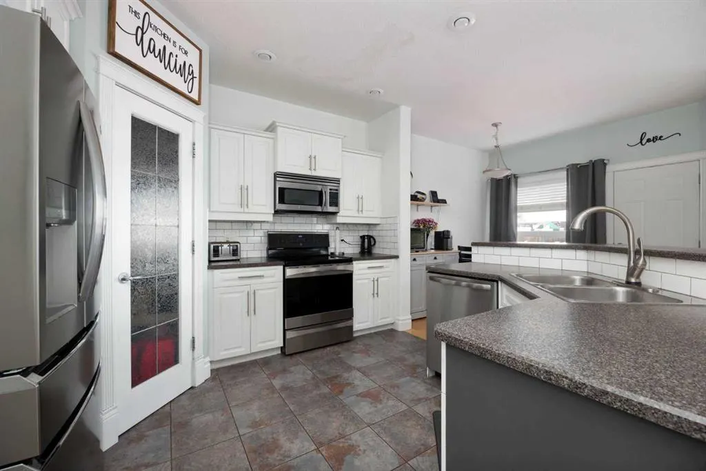 106 Pike Bay