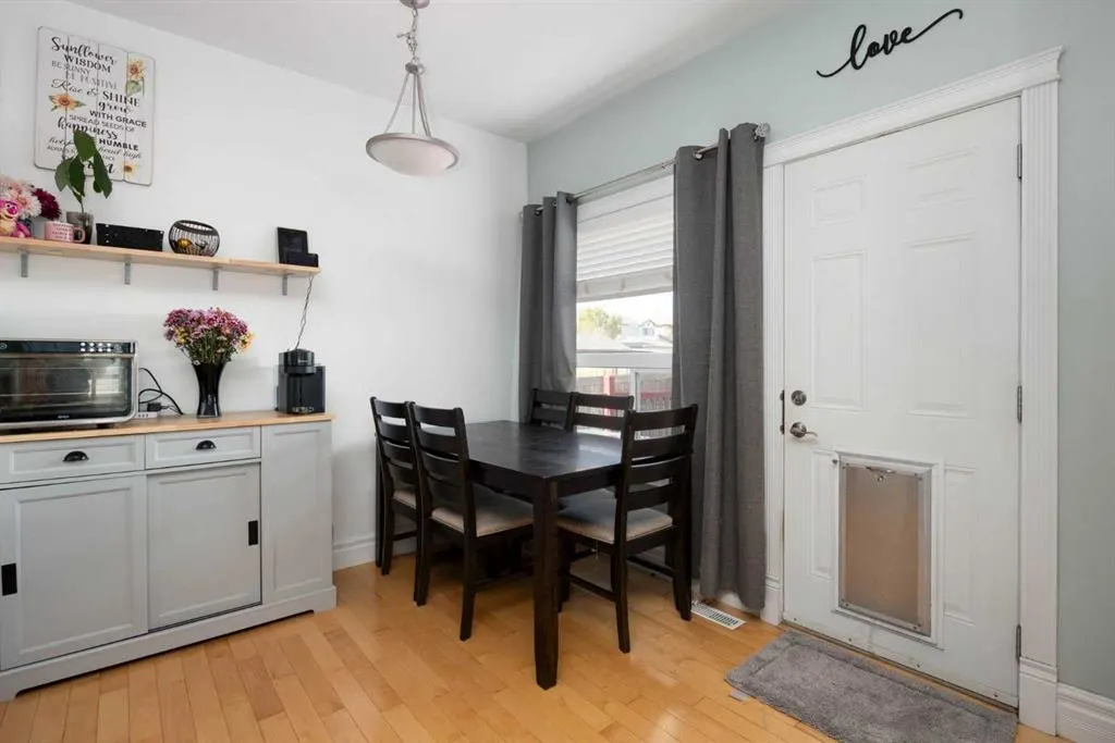 106 Pike Bay