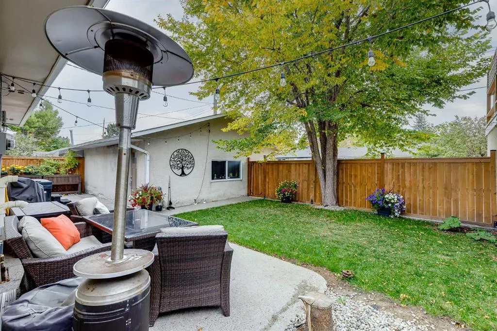 96 Alderwood Close SE
