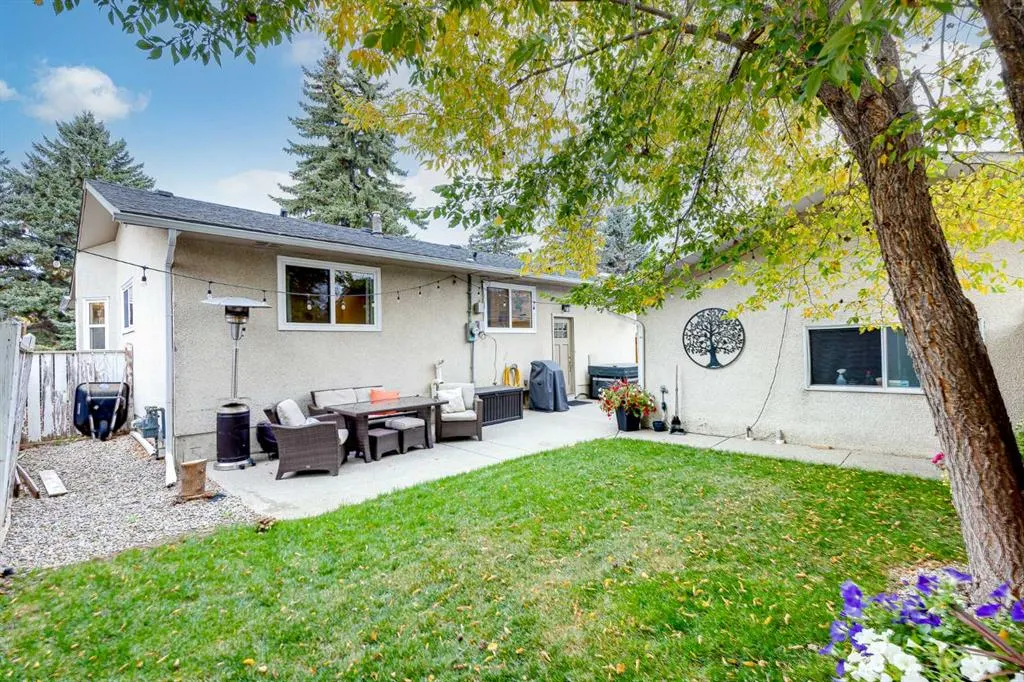 96 Alderwood Close SE