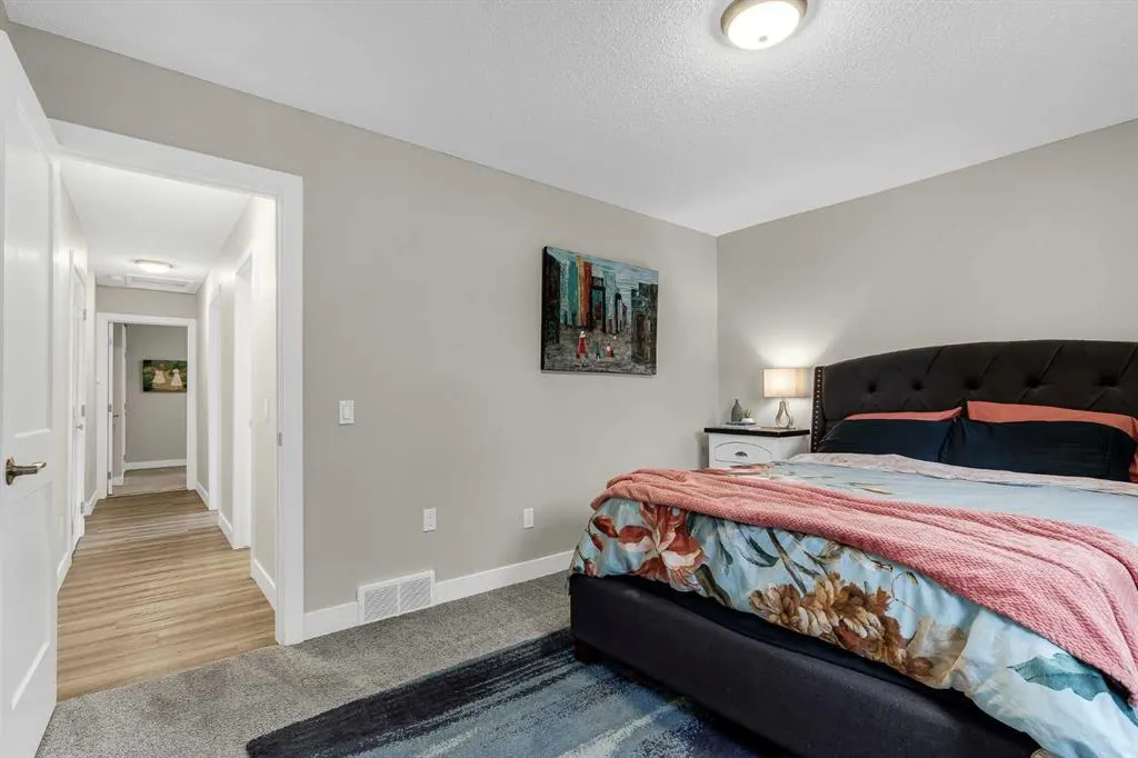 96 Alderwood Close SE