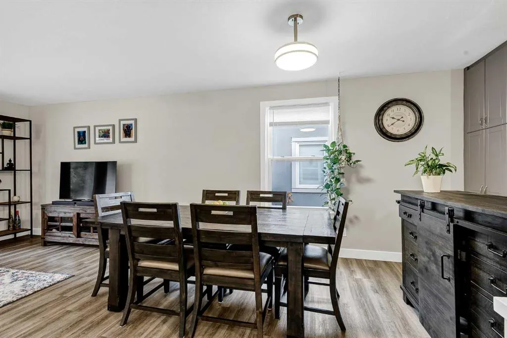 96 Alderwood Close SE
