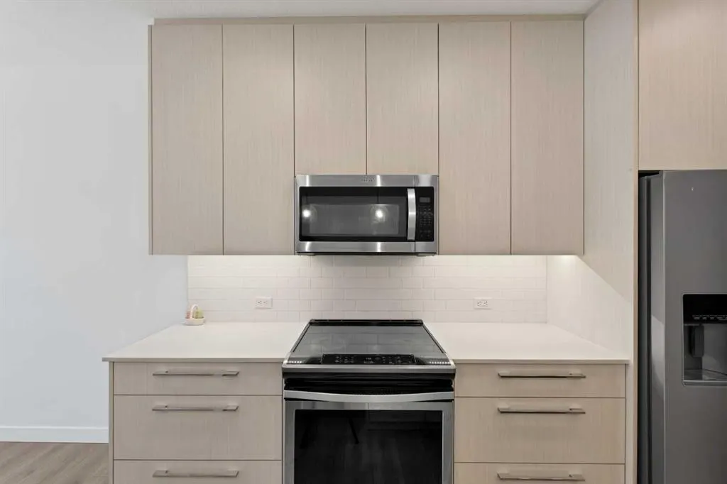 76 Cornerstone Passage NE #2101