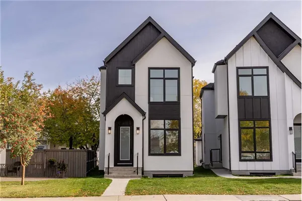 1908 5 Street NE