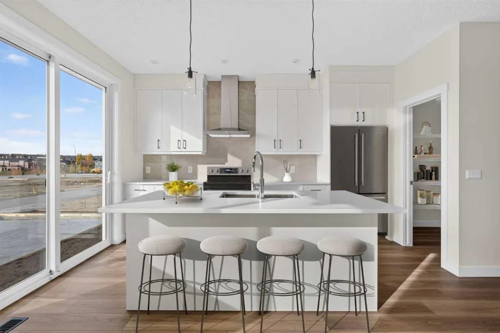 165 Silver Spruce Road SW