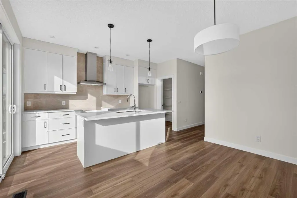 165 Silver Spruce Road SW