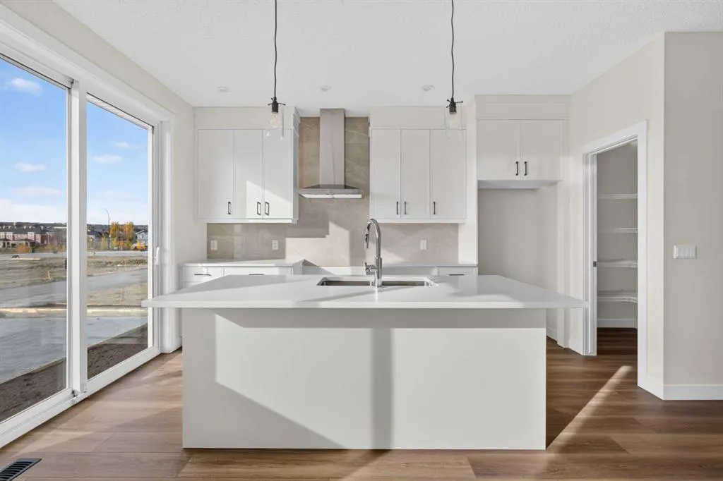 165 Silver Spruce Road SW