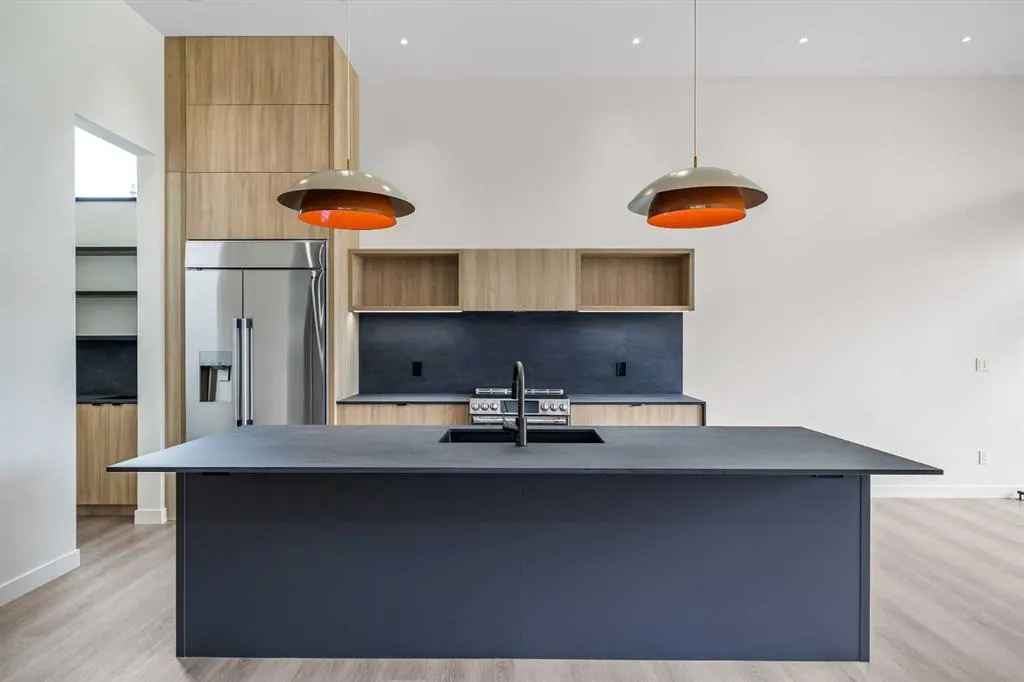 3D Willow Crescent SW