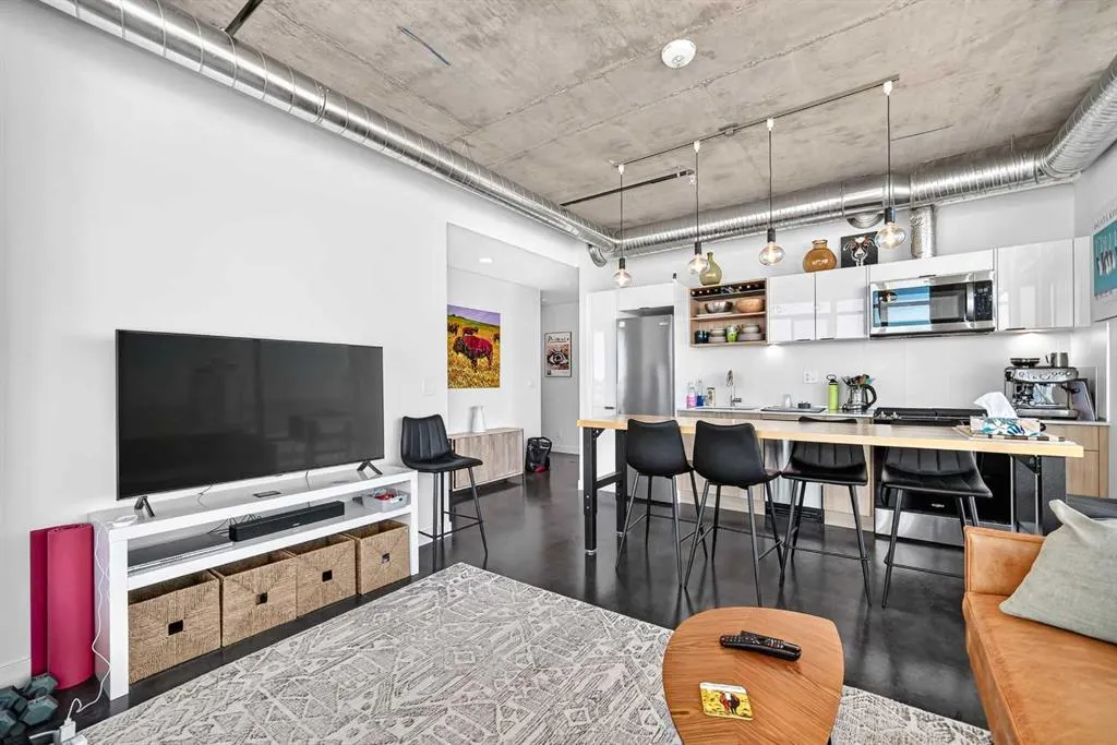 1319 14 Avenue SW #1609