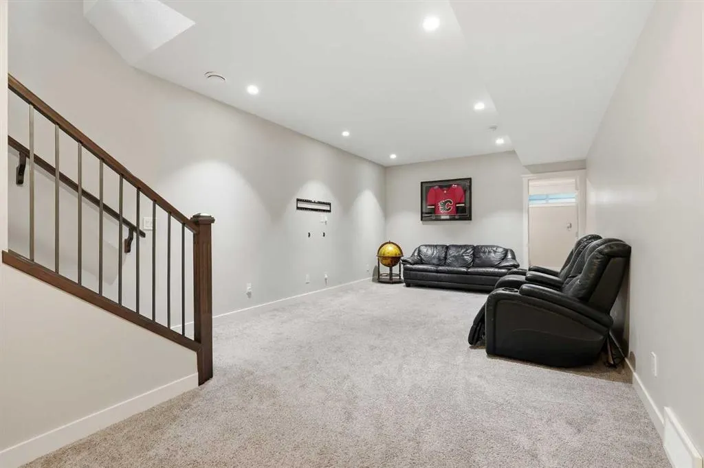 237 Mahogany Parade SE