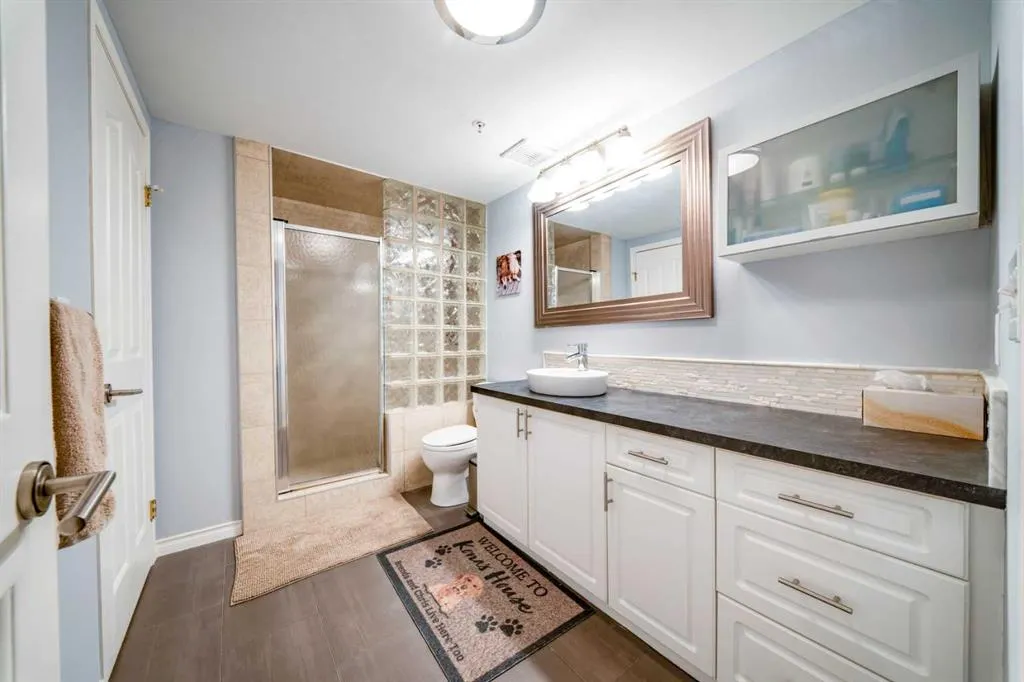 20 Harvest Rose Park NE #2107