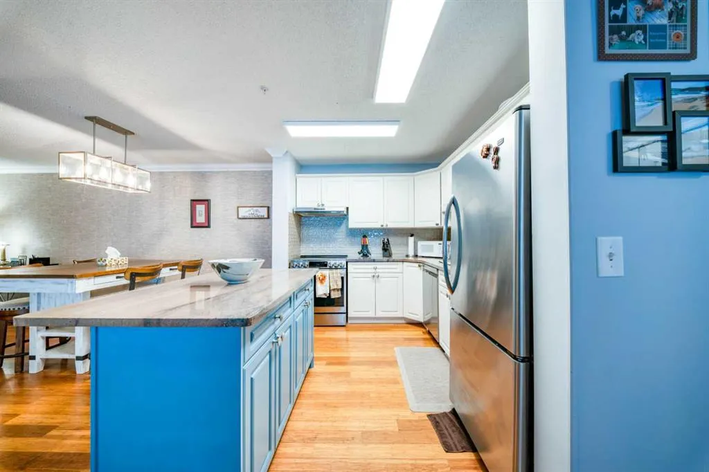 20 Harvest Rose Park NE #2107