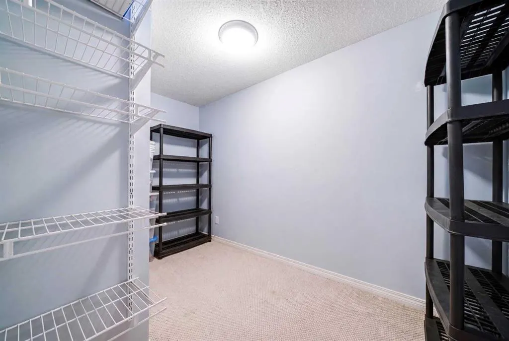 20 Harvest Rose Park NE #2107