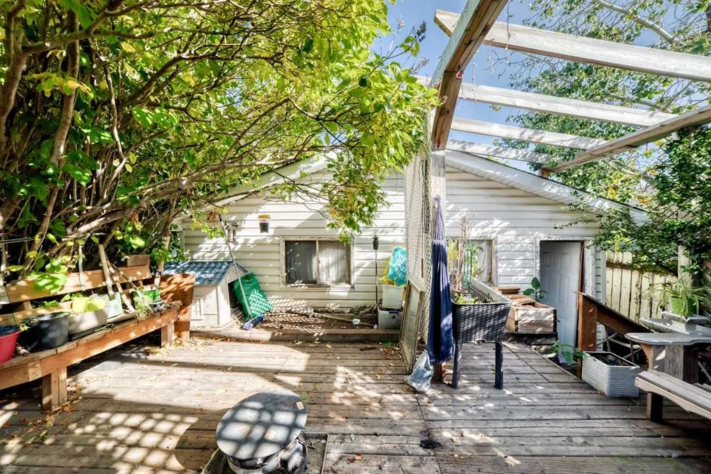360 Rundlefield Road NE