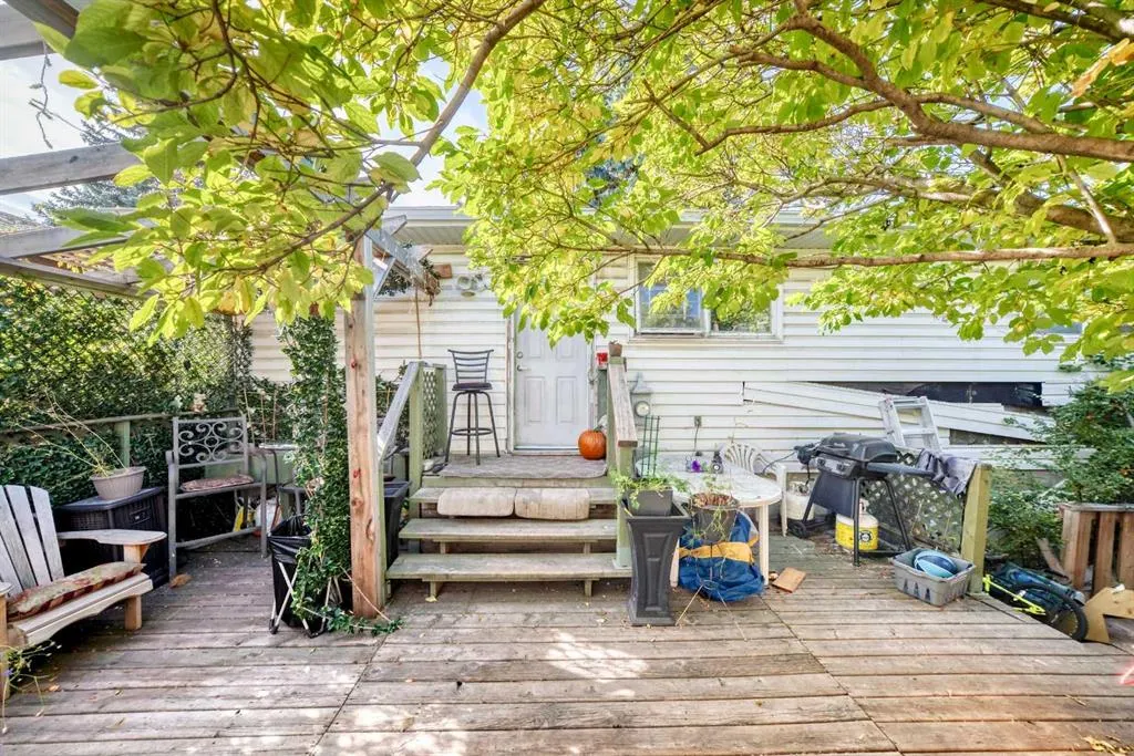 360 Rundlefield Road NE