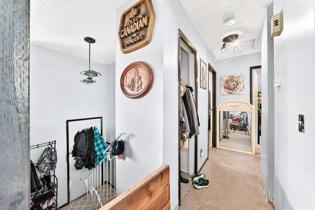 360 Rundlefield Road NE