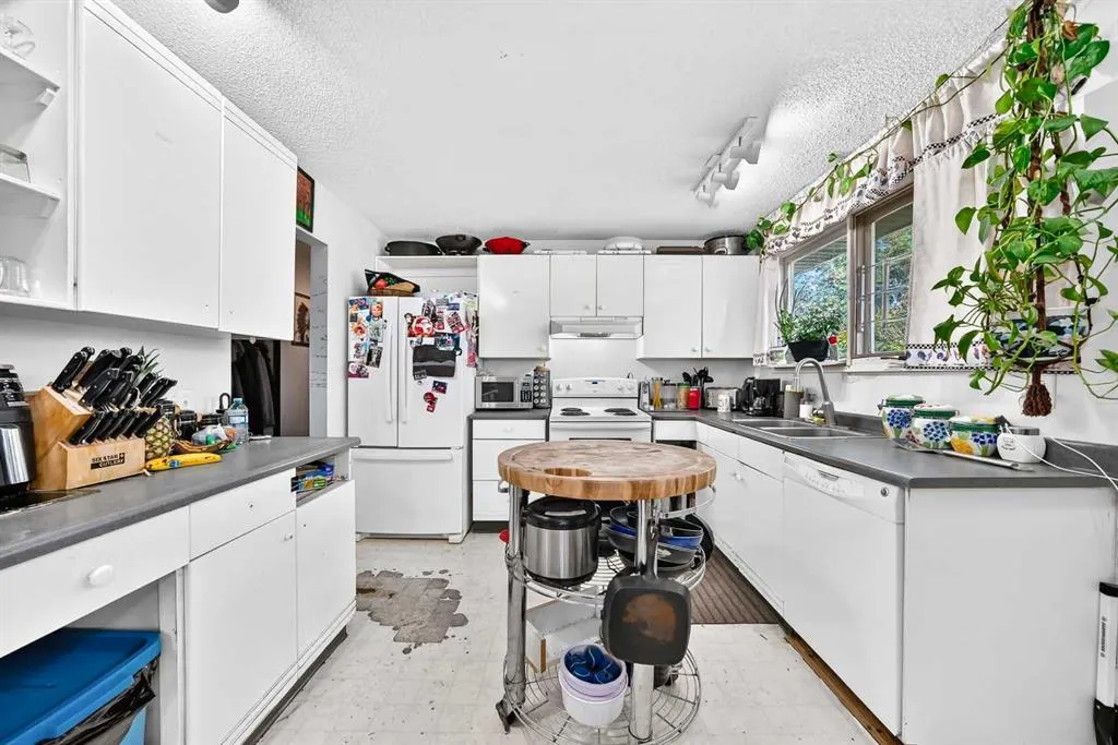 360 Rundlefield Road NE