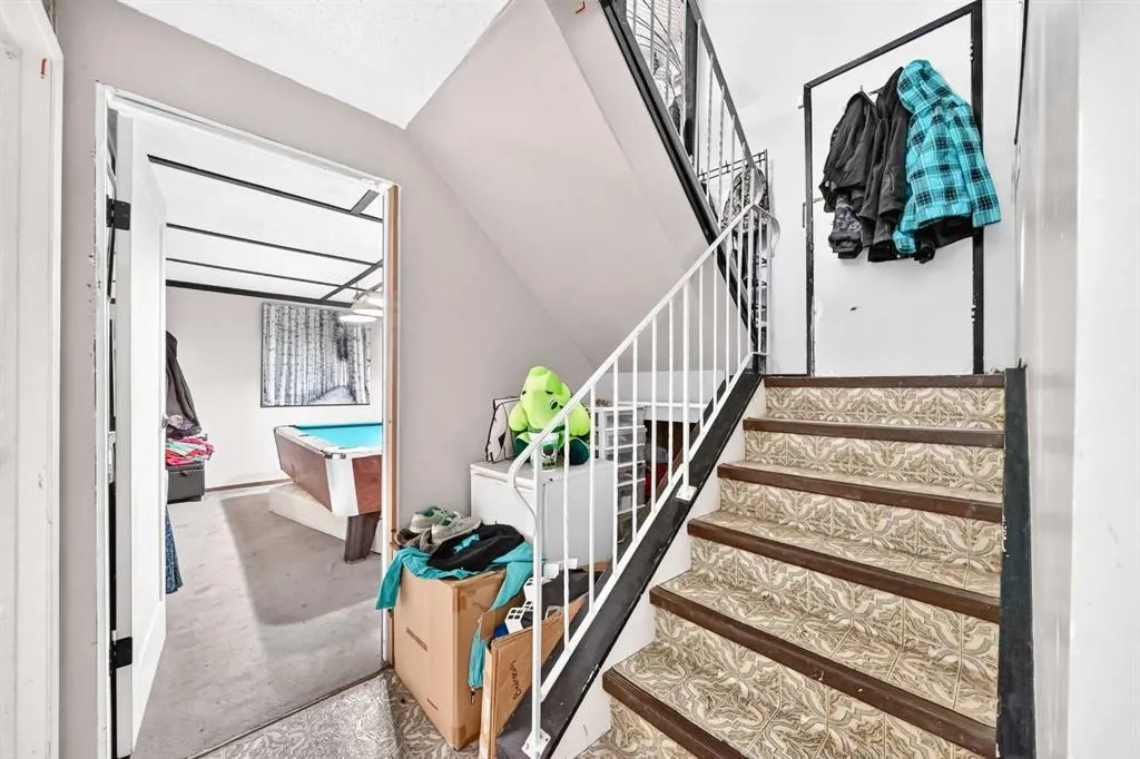 360 Rundlefield Road NE