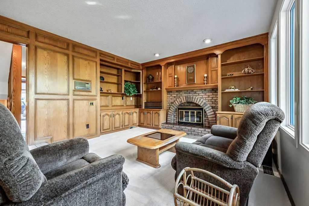 56 Bernard Way NW
