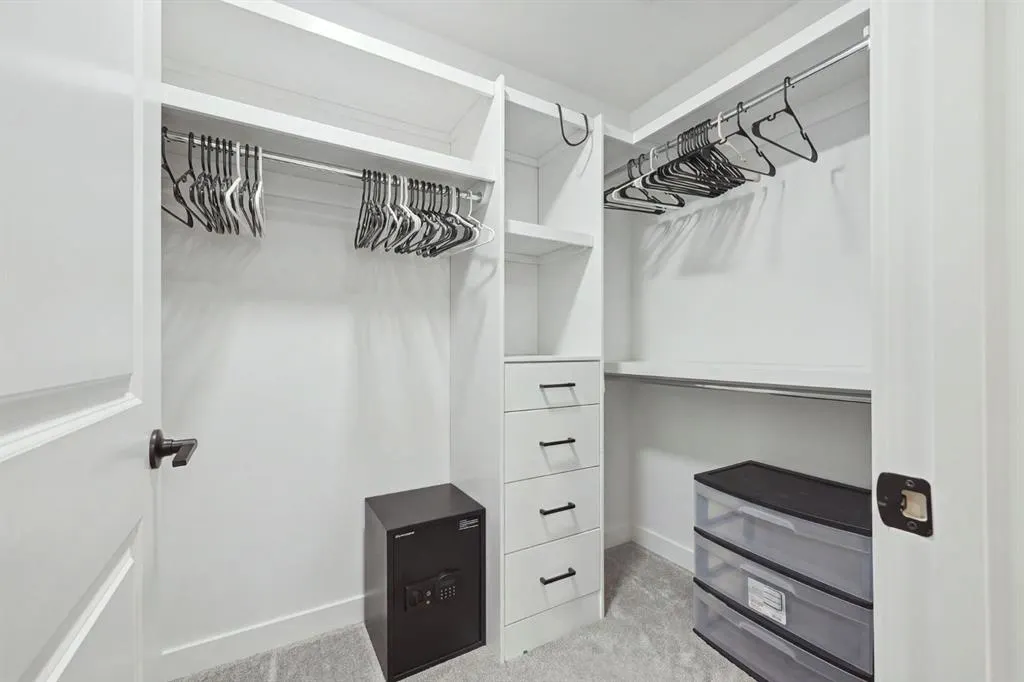 118 Saddlelake Manor NE