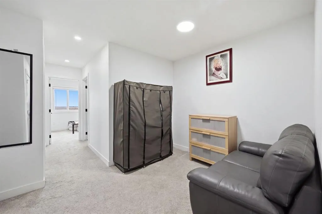 118 Saddlelake Manor NE