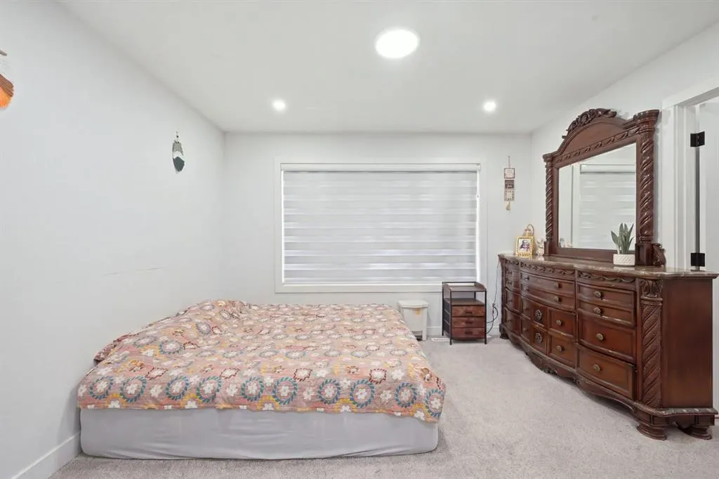 118 Saddlelake Manor NE