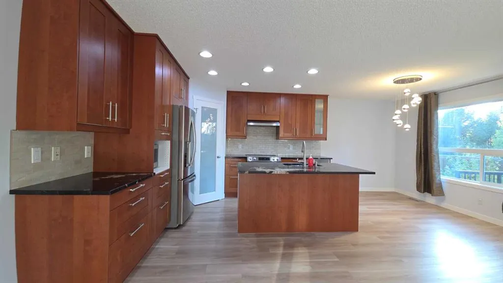 6 Cranwell Manor SE