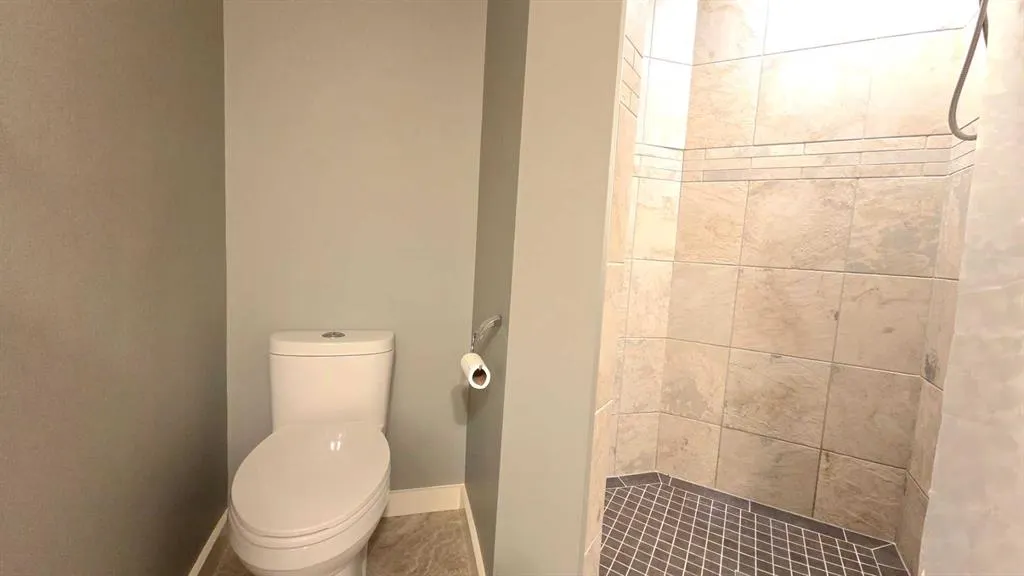 6 Cranwell Manor SE