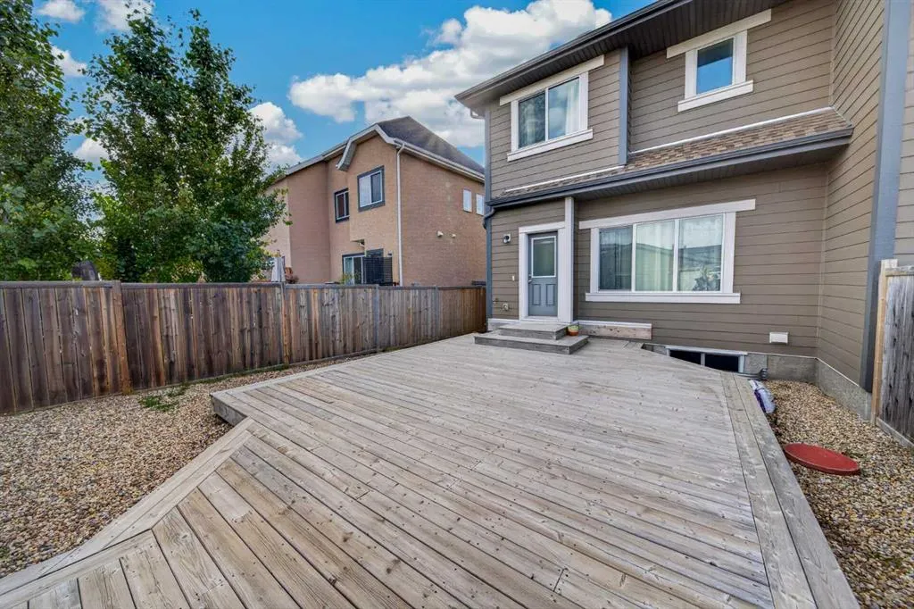 427 Mahogany Boulevard SE
