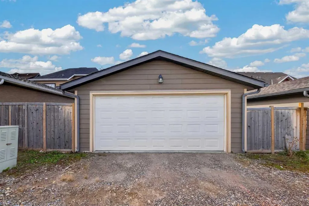 427 Mahogany Boulevard SE