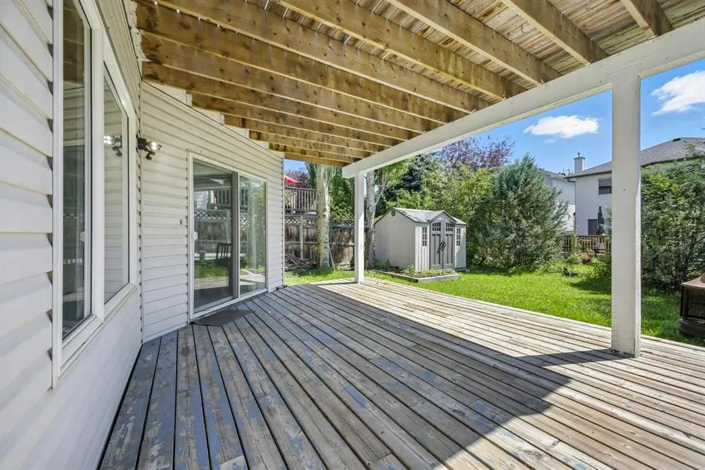 58 Tuscany Ridge View NW