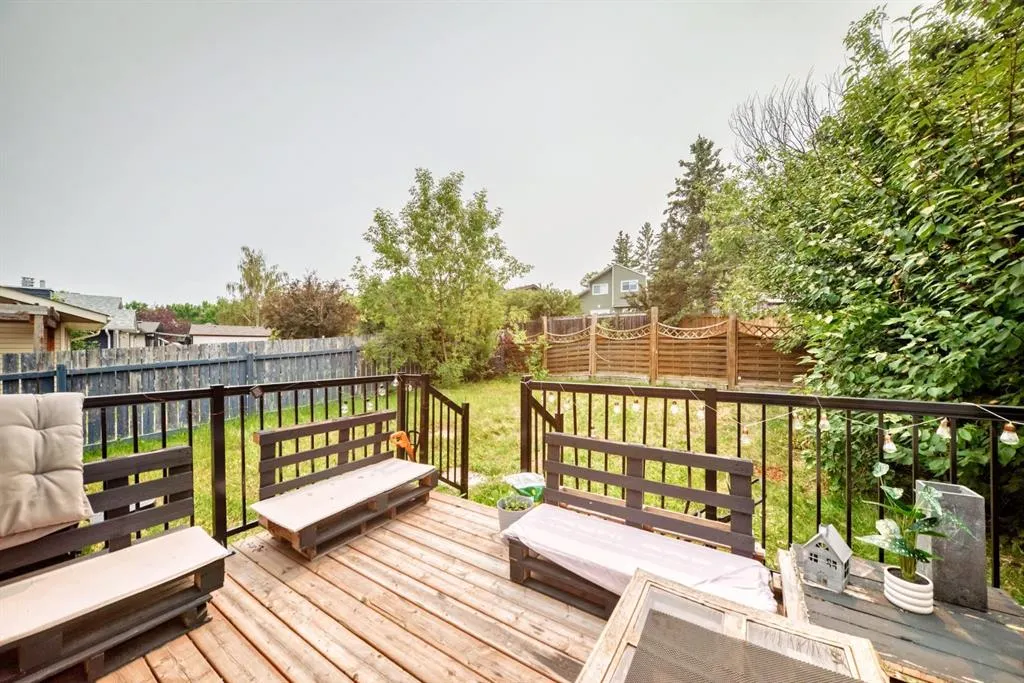 19 Berwick Crescent NW