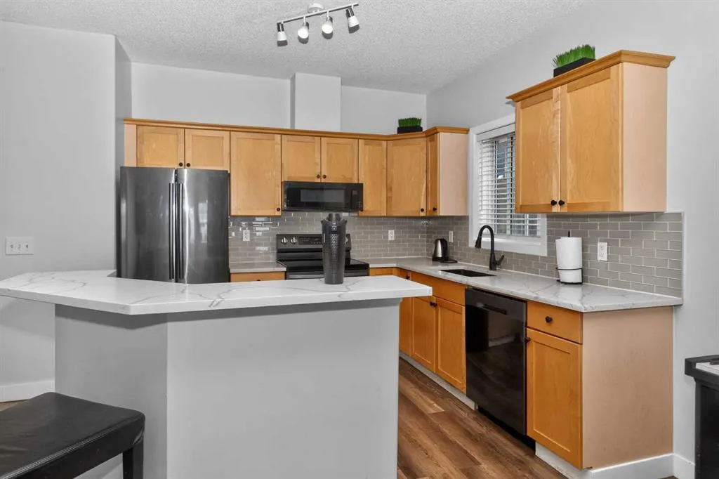 4718 Stanley Road SW #103