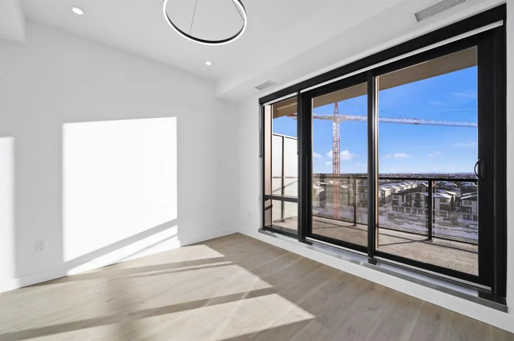 8375 Broadcast Avenue SW #701