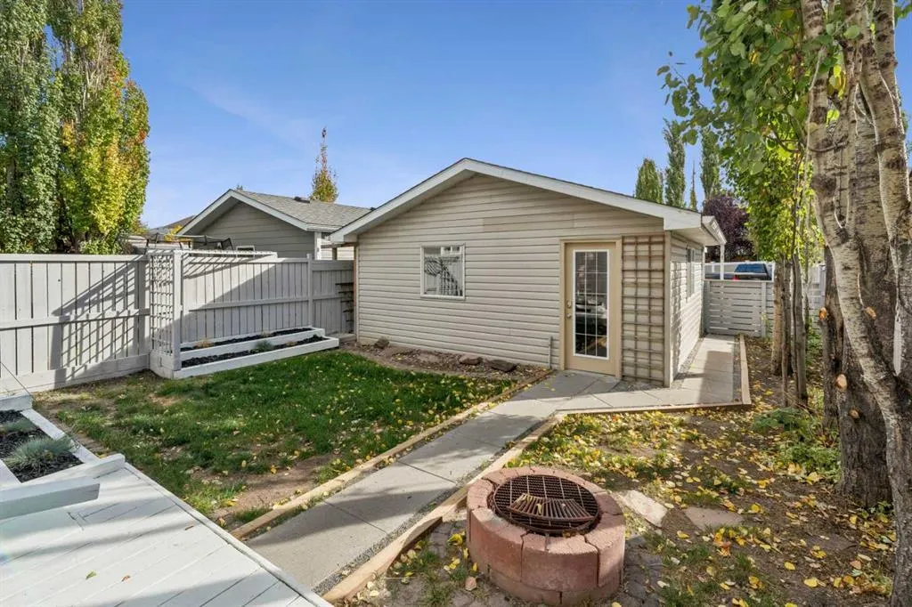 180 Chaparral Ridge Circle SE